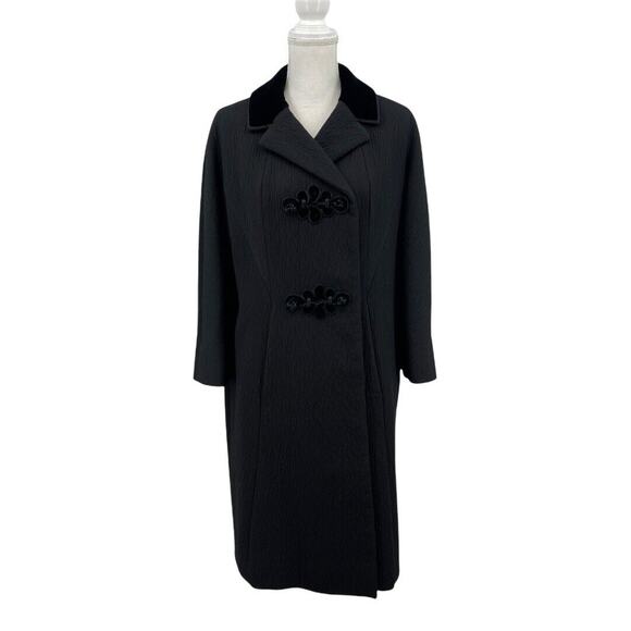 Vintage Freiss Black Coat w/ Velvet Collar & Frog Closures Lined Small/Medium - Picture 1 of 12